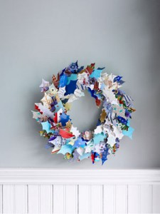 http://www.goodhousekeeping.com/holidays/christmas-ideas/christmas-wreath-projects#slide-5